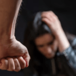 Futebol e violência expõem risco crescente para mulheres
