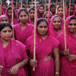 Sampat Pal Devi, liderança que transformou dor em resistência coletiva