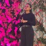 Elaine Feitosa e a força de comunicar com as mãos em um país que ainda aprende a escutar